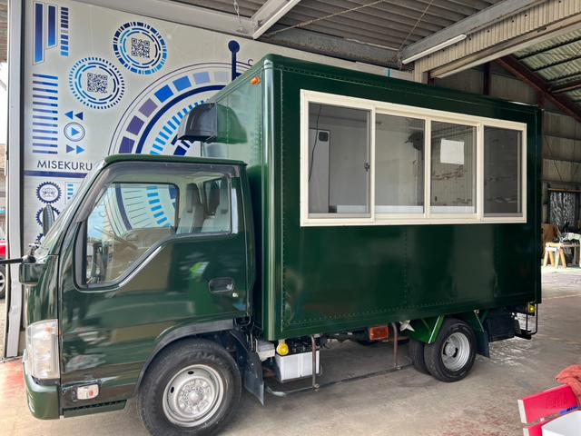 2011 Isuzu Elf
