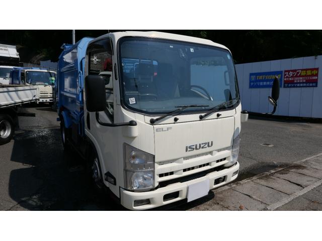 2011 Isuzu Elf – thumbnail 3