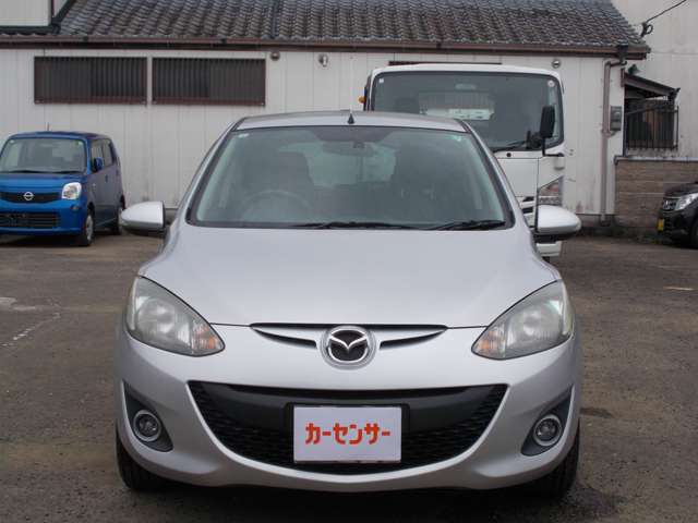 2011 Mazda Demio – thumbnail 3