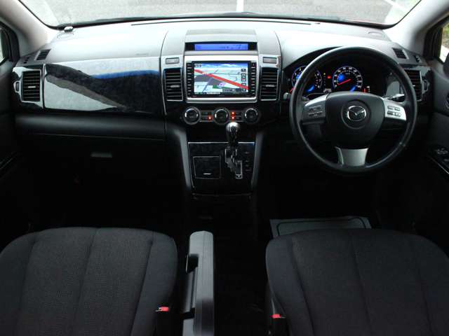 2008 Mazda MPV – thumbnail 4
