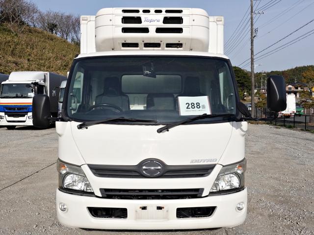 2011 Hino Dutro – thumbnail 4