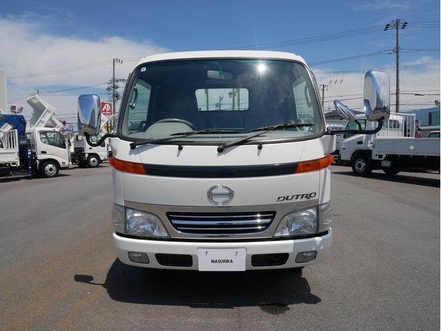 2002 Hino Dutro – thumbnail 3