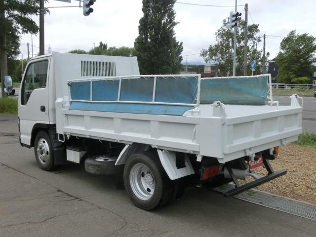 2005 Isuzu Elf – thumbnail 4