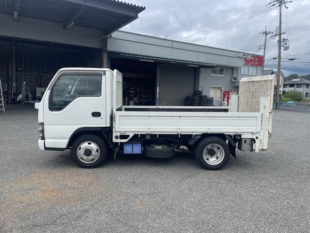 2005 Isuzu Elf – thumbnail 4