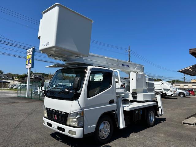 2005 Mitsubishi Fuso Canter – thumbnail 2
