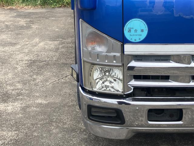2007 Isuzu Elf – thumbnail 4