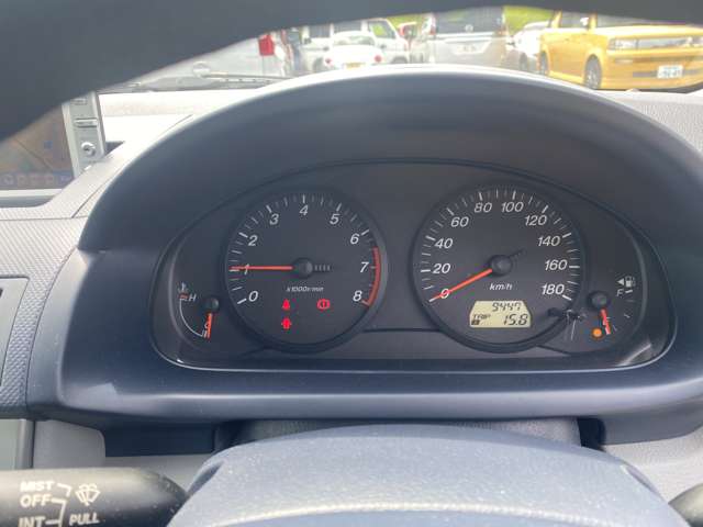 2003 Mazda Demio – thumbnail 4