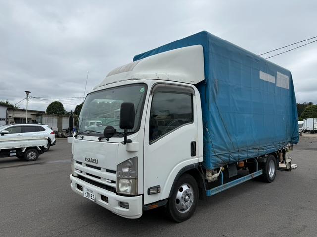 2009 Isuzu Elf