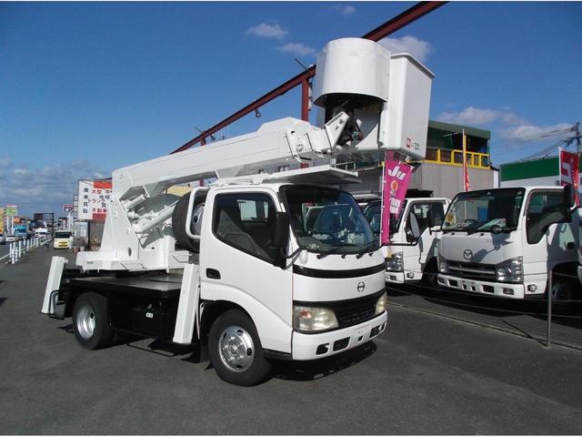 2005 Hino Dutro