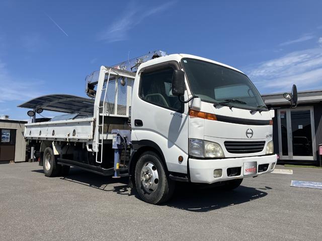 2002 Hino Dutro – thumbnail 2