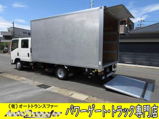 2010 Isuzu Elf