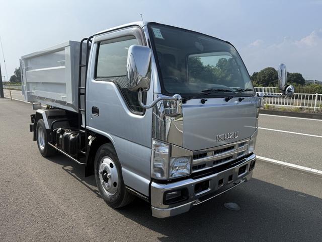2008 Isuzu Elf