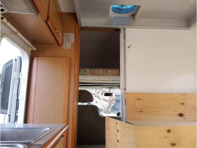 1997 Isuzu Elf – thumbnail 2