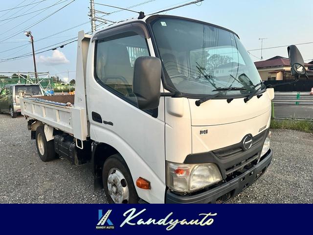 2011 Hino Dutro