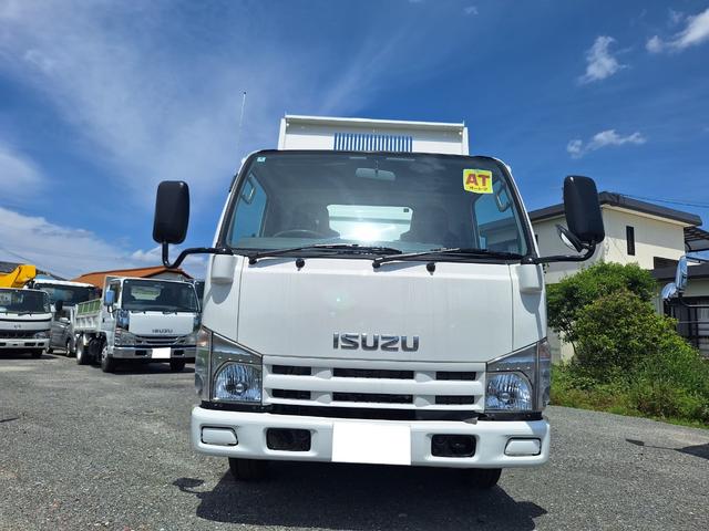2010 Isuzu Elf – thumbnail 4