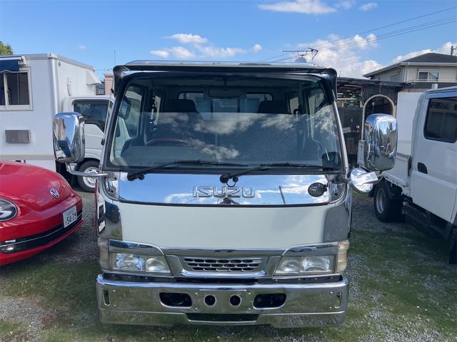 2004 Isuzu Elf – thumbnail 3