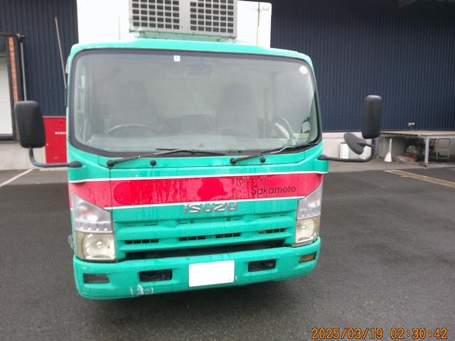 2007 Isuzu Elf – thumbnail 2