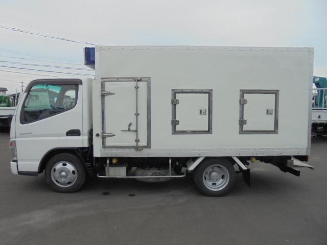 2010 Mitsubishi Fuso Canter – thumbnail 3