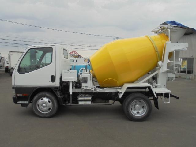 2001 Mitsubishi Fuso Canter – thumbnail 2