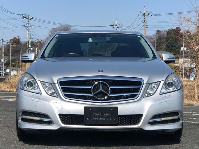 2011 Mercedes-Benz E-Class – thumbnail 4