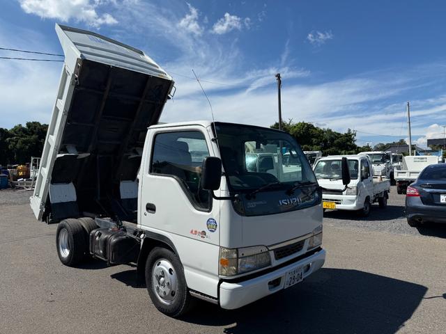 2004 Isuzu Elf – thumbnail 2