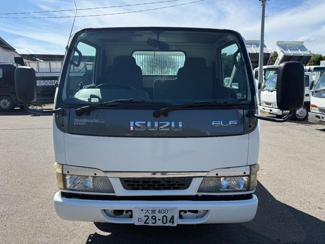 2004 Isuzu Elf – thumbnail 3