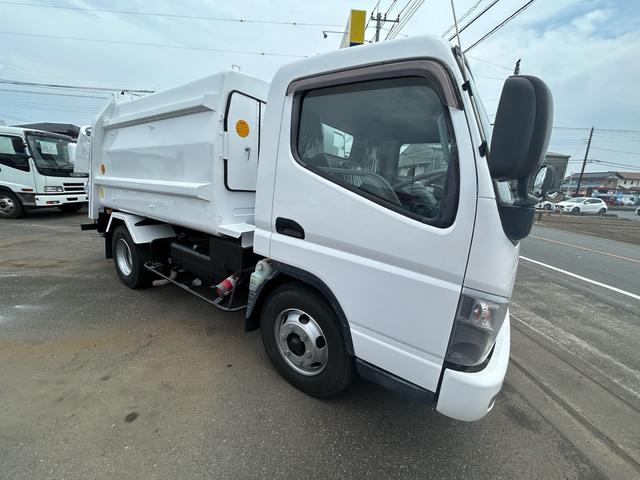 2010 Mitsubishi Fuso Canter – thumbnail 3
