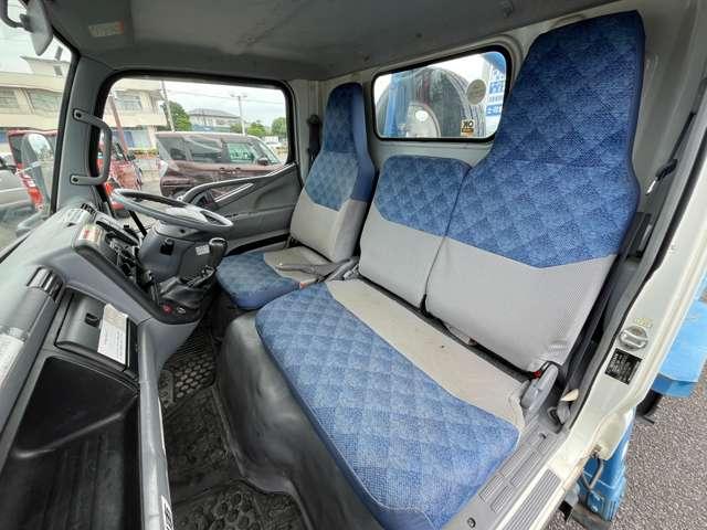 2007 Mitsubishi Fuso Canter – thumbnail 4