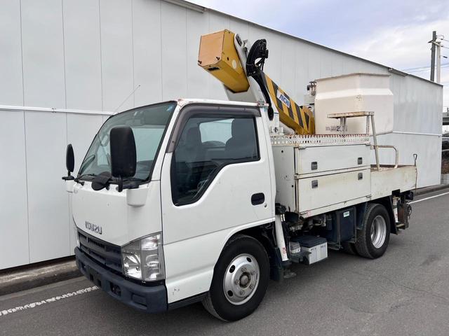 2008 Isuzu Elf – thumbnail 4