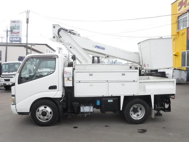 2005 Hino Dutro – thumbnail 4