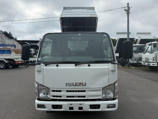 2007 Isuzu Elf – thumbnail 2