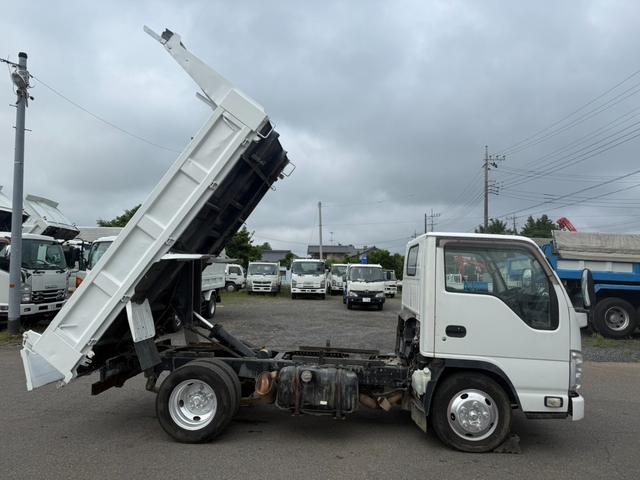 2007 Isuzu Elf – thumbnail 4