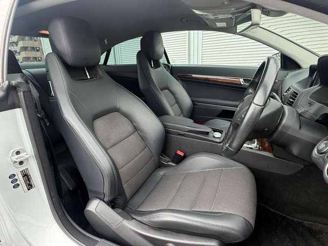 2011 Mercedes-Benz E-Class Coupe – thumbnail 3