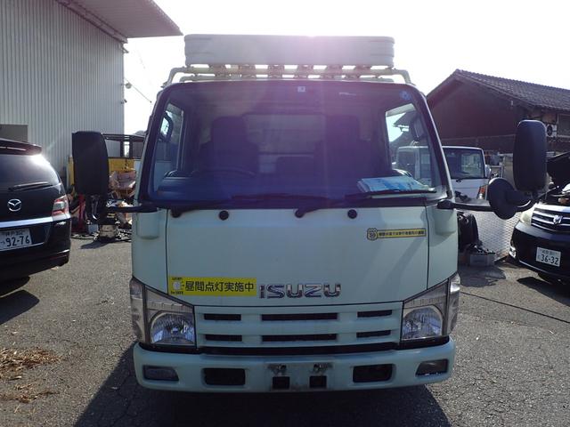 2008 Isuzu Elf – thumbnail 3
