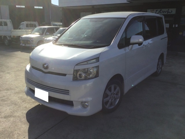2008 Toyota Voxy