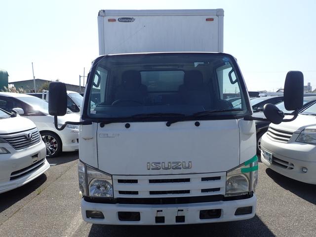 2010 Isuzu Elf – thumbnail 3