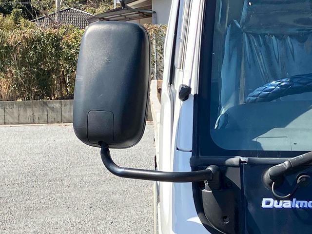 2002 Isuzu Elf – thumbnail 4