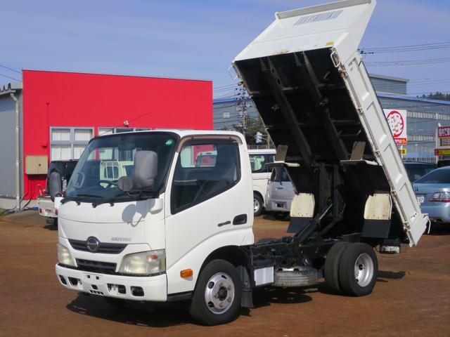 2011 Hino Dutro