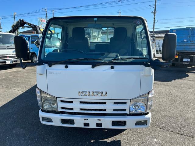 2007 Isuzu Elf – thumbnail 2