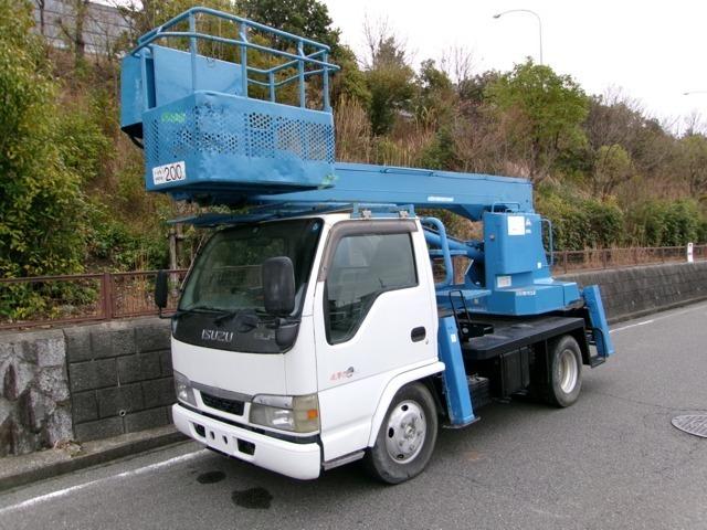 2002 Isuzu Elf