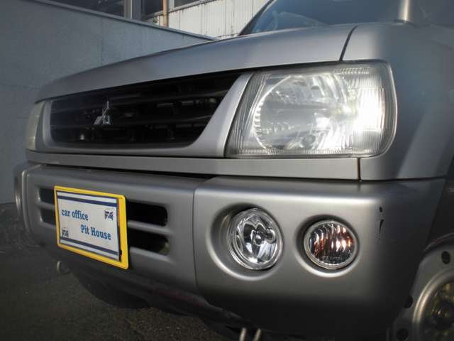 2001 Mitsubishi Pajero Mini – thumbnail 3