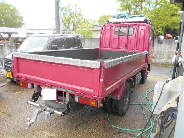 2004 Mitsubishi Fuso Canter – thumbnail 4