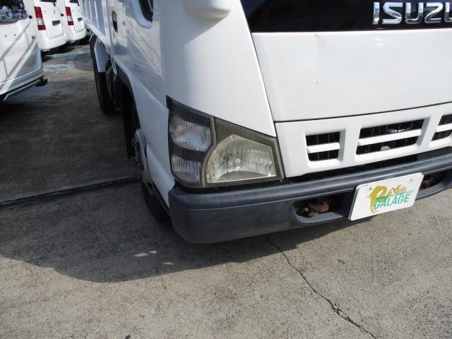 2005 Isuzu Elf – thumbnail 4