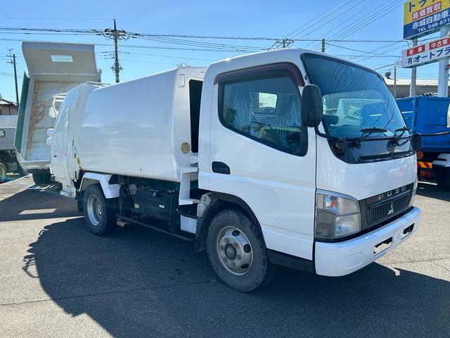 2011 Mitsubishi Fuso Canter – thumbnail 3