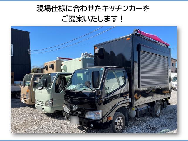 2009 Isuzu Elf – thumbnail 2