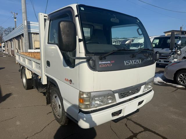 2004 Isuzu Elf – thumbnail 2