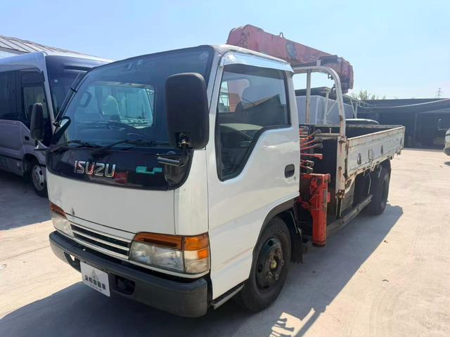 2000 Isuzu Elf – thumbnail 2