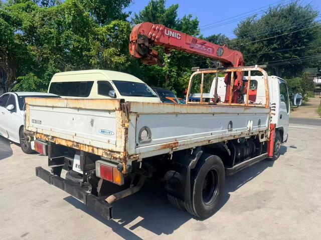 2000 Isuzu Elf – thumbnail 4