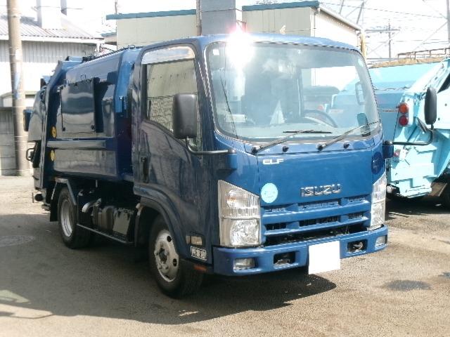 2009 Isuzu Elf – thumbnail 3