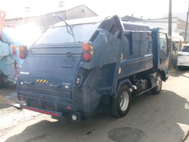 2009 Isuzu Elf – thumbnail 4